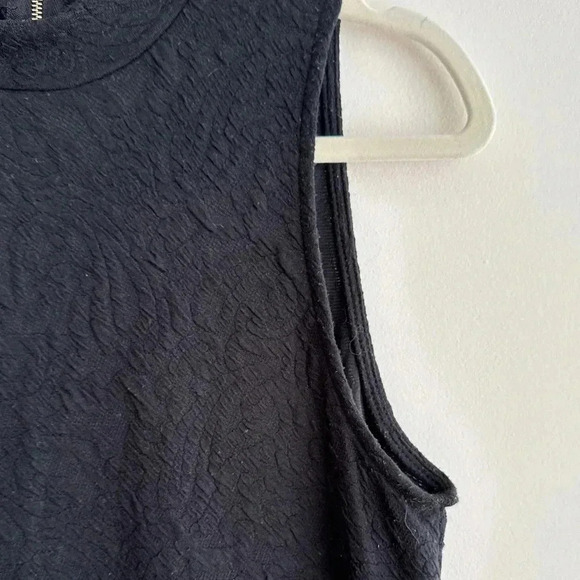 Blu Pepper Black Floral Textured Tank Dress, Swing Dress, Size Medium - Picture 9 of 16